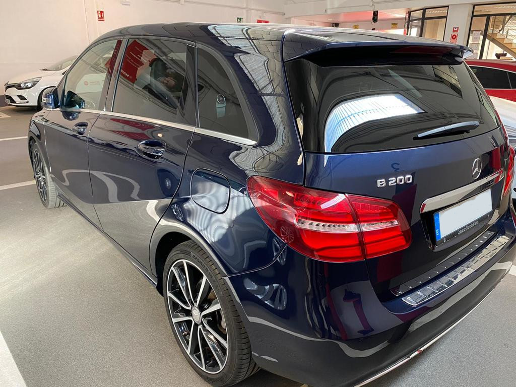 Mercedes B200 foto 10